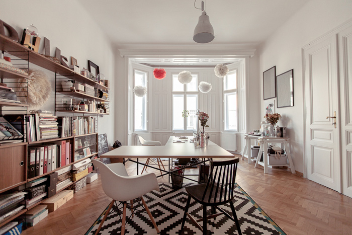 Chez-Laura-creatrice-de-atelier-karasinski-interior-design-FrenchyFancy-1.jpg