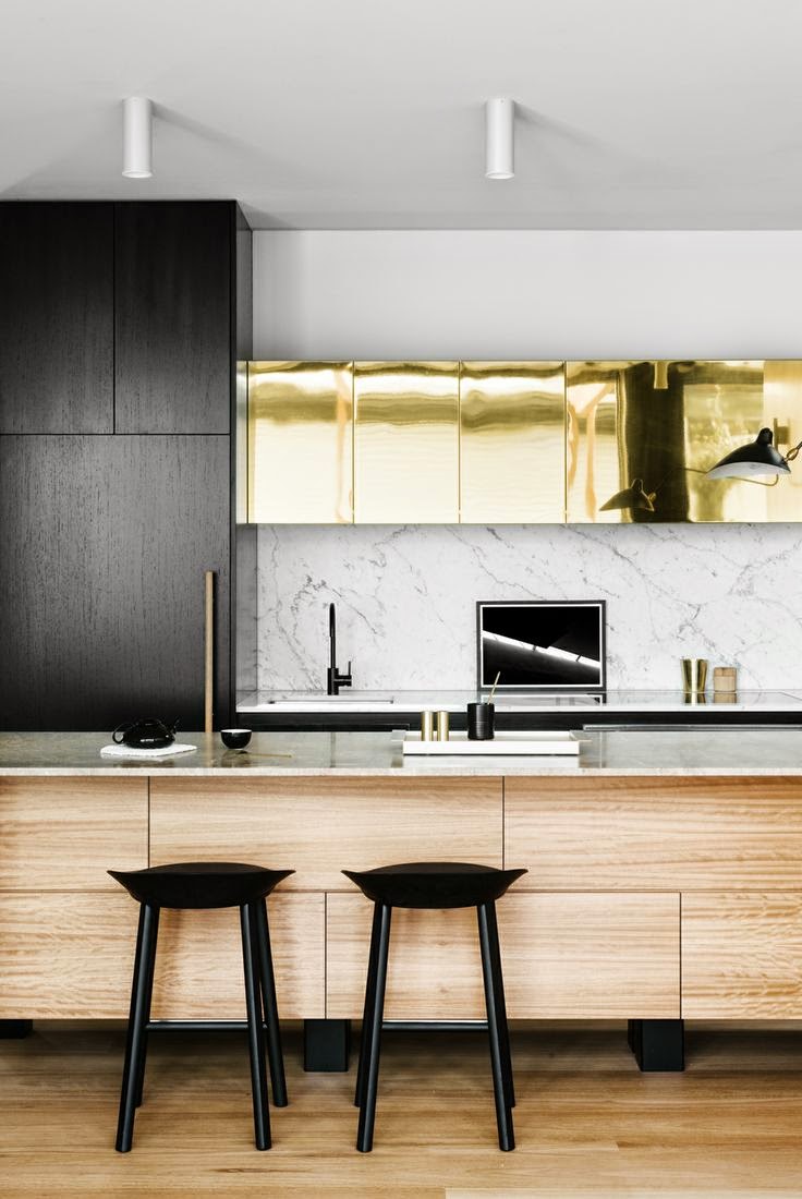 Tendance : du doré dans la cuisine frenchy fancy