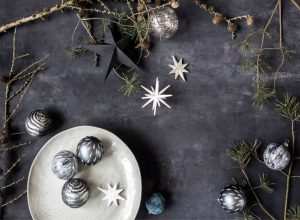 Nos conseils pour réussir la décoration de son sapin de Noël - FrenchyFancy