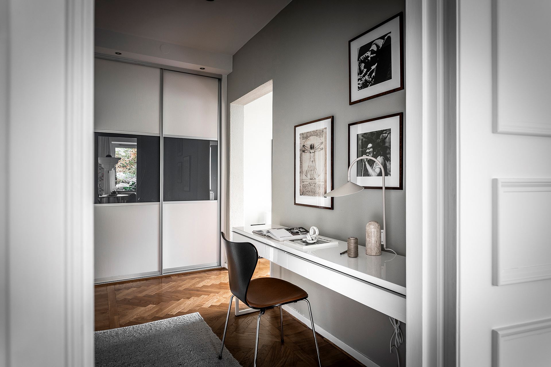 Bureau design : 21 modèles confortables pour travailler