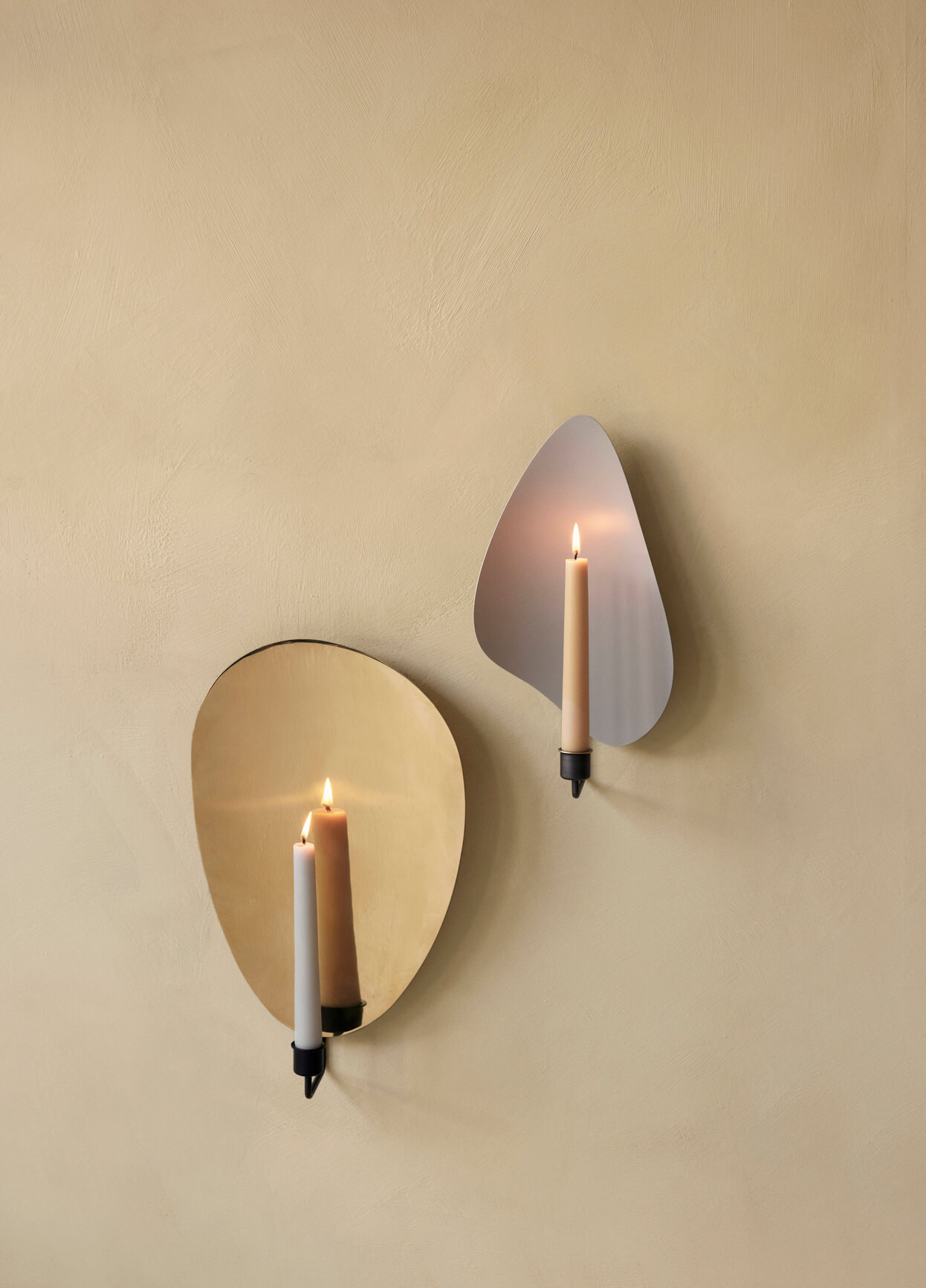 Le bougeoir doré Flambeau de Audo Copenhagen - Frenchyfancy