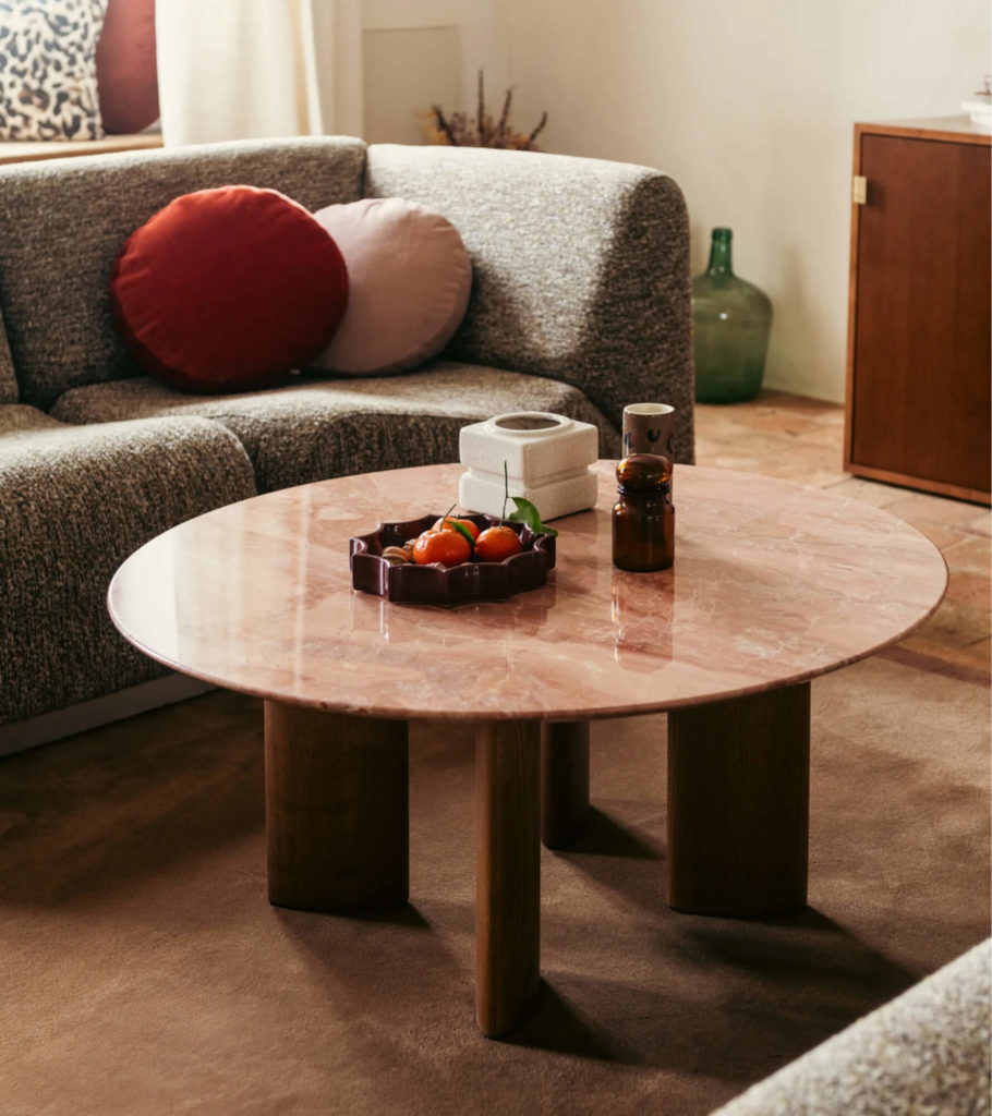 Les plus beaux modèles de table basse ronde pour le salon